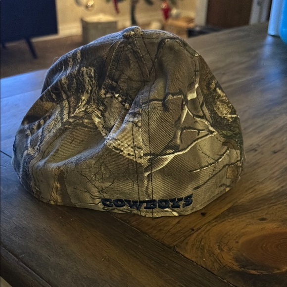 Dallas Cowboys Camo Cap - Picture 2 of 2